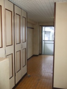 お洒落な賃貸マンション向けシステムキッチンへ お洒落な賃貸マンション向けシステムキッチンへ